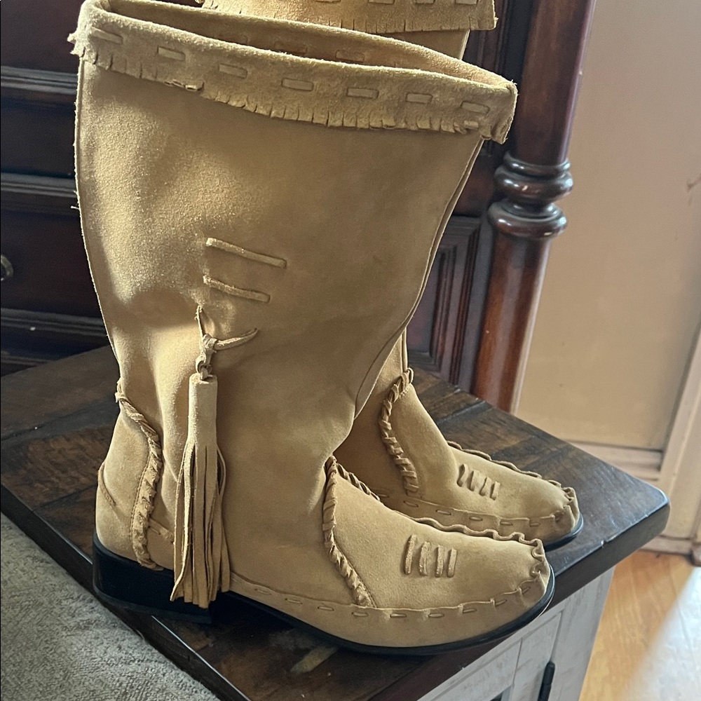 Women’s Tan Maggie Mercado Suede Fringe Tassel Mid-Calf Boots